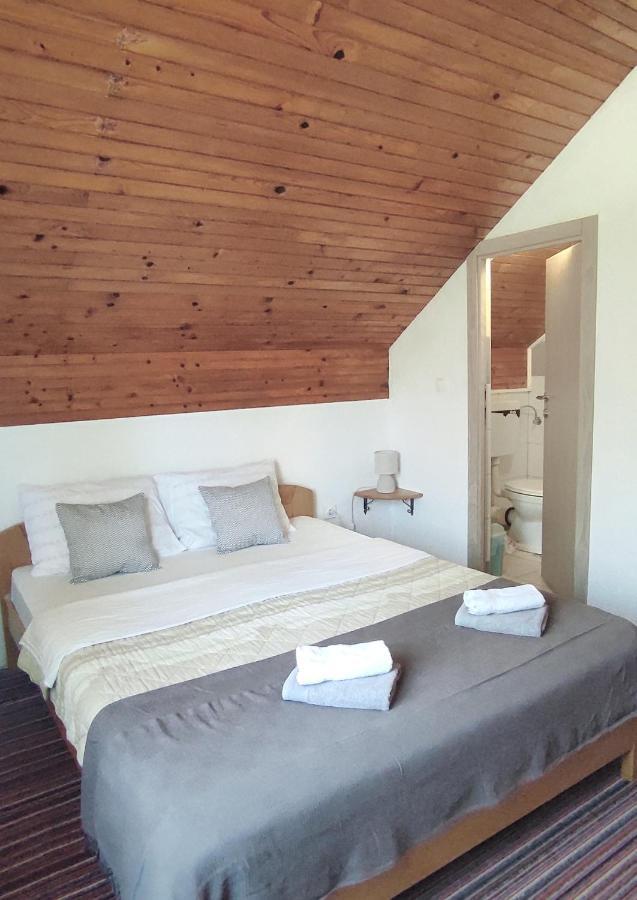 Attico Viva Bed & Breakfast Plitvicka Jezera Exterior photo